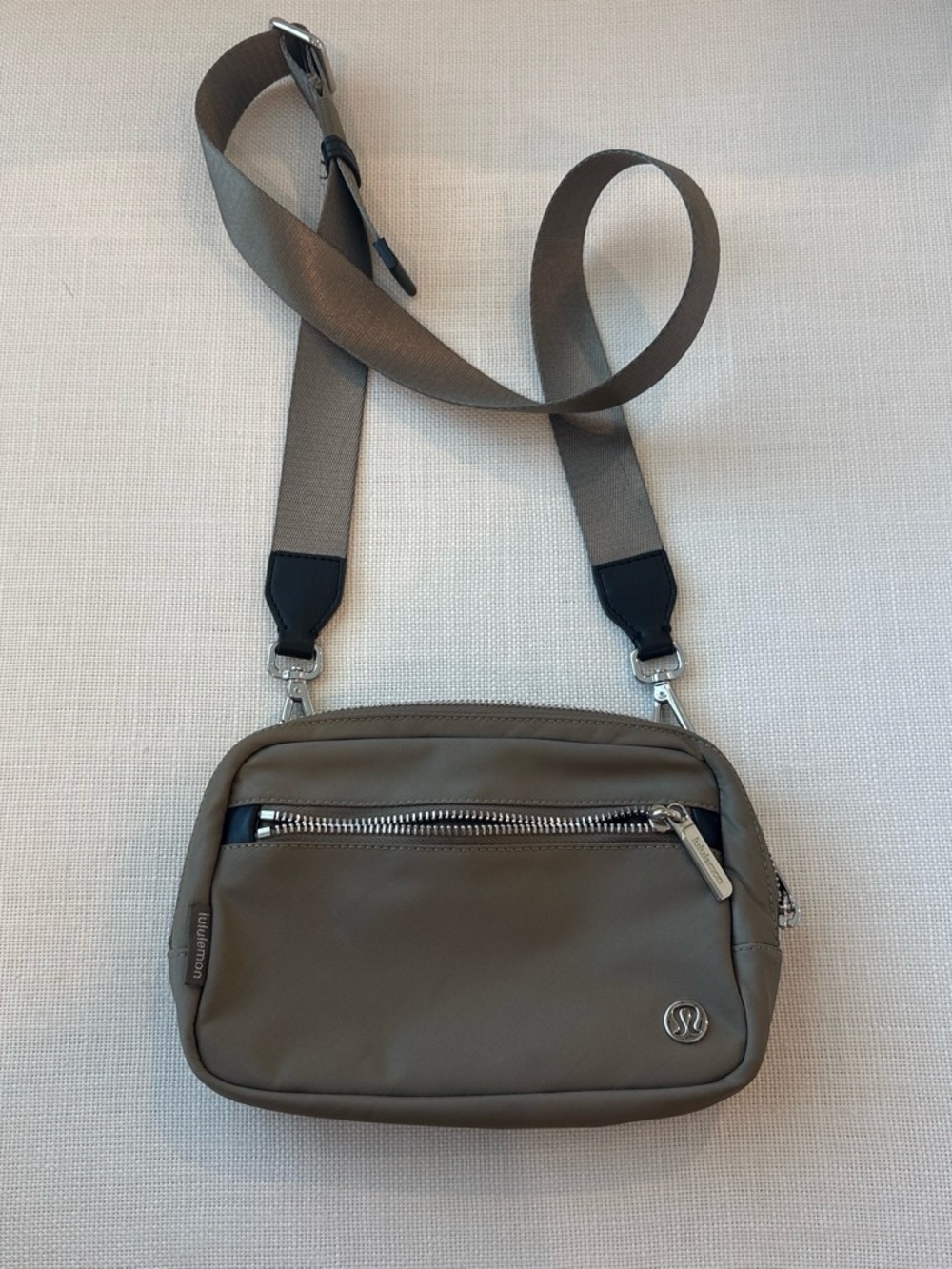 lululemon crossbody